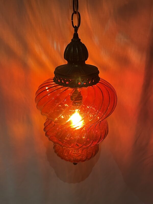 Red glass shade lamp 1灯 / レッドガラスシェードランプ 1灯 - 画像 (2)