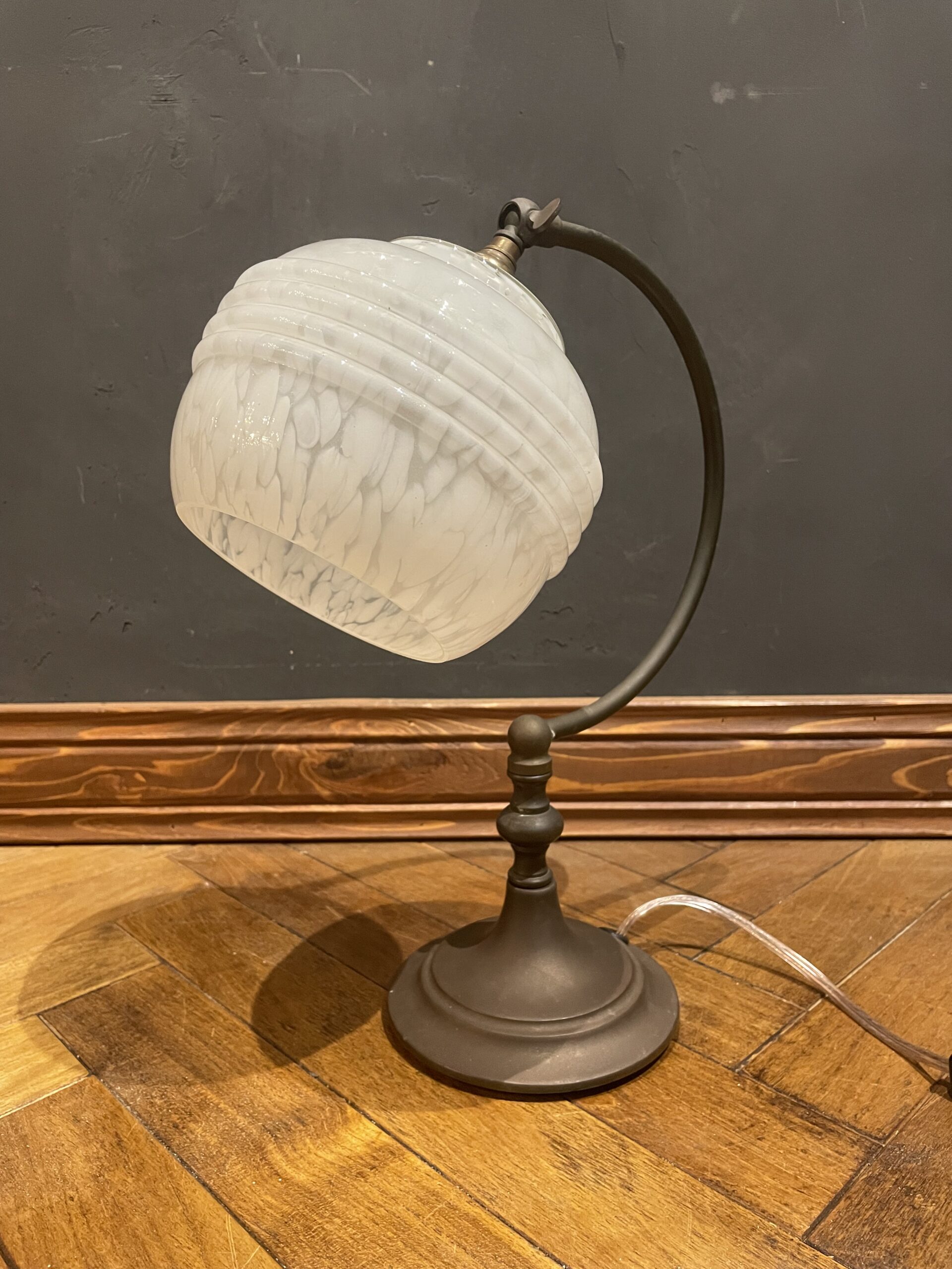 French white marble glass table lamp 1灯 / フレンチ ホワイト マーブル ガラス テーブルランプ 1灯 - 画像 (2)