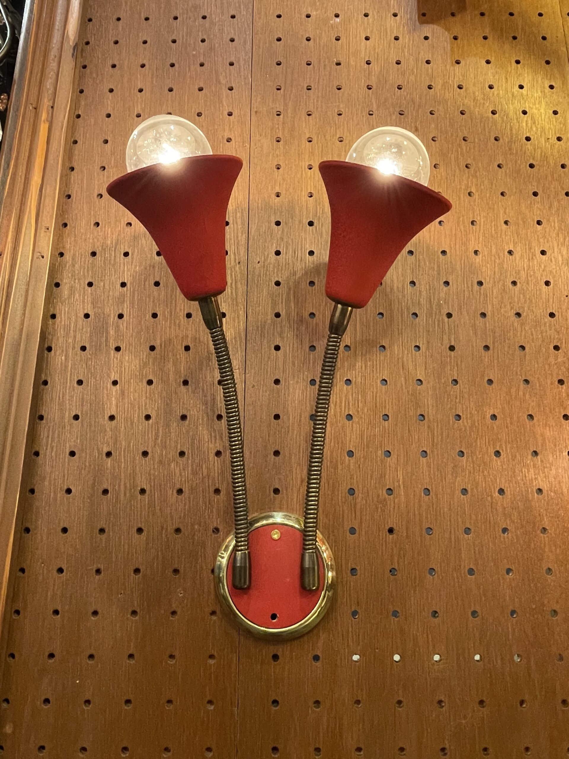 Red cone shade lamp 2灯 / レッド コーンシェード ランプ 2灯 - 画像 (3)