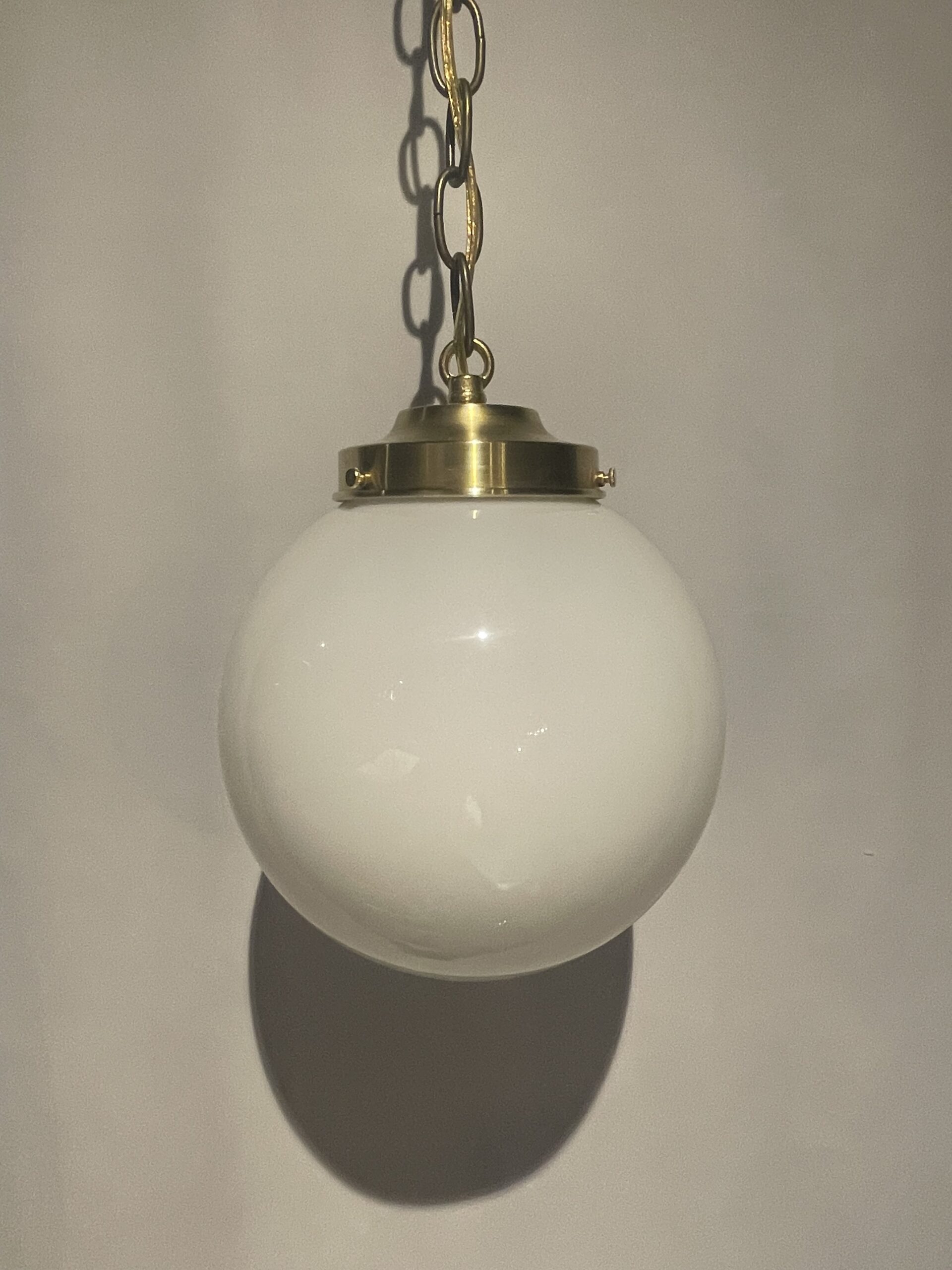 Opal glass shade lamp M 1灯 / オパールガラスシェードランプ M 1灯 - 画像 (2)