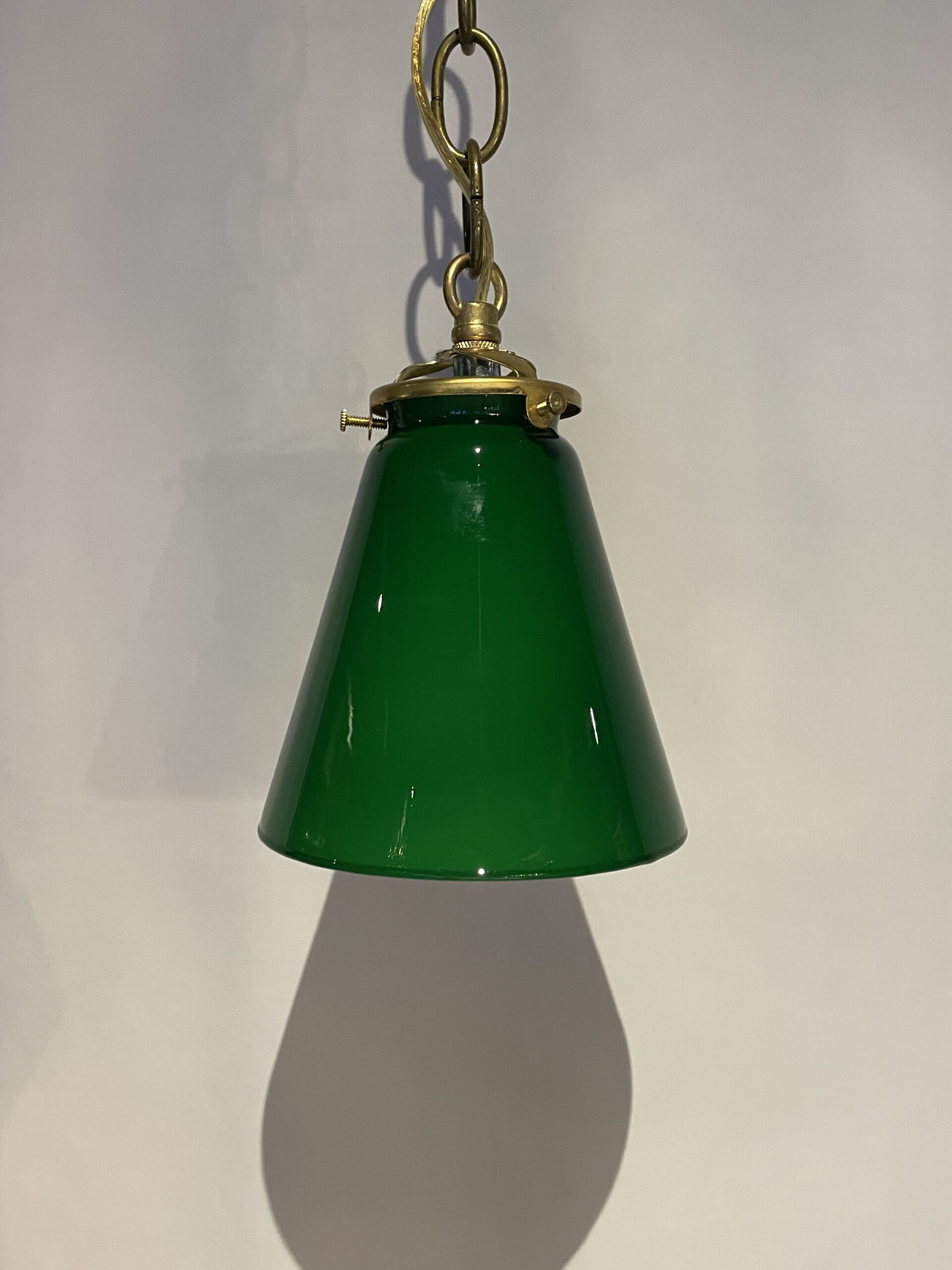Green cone glass shade lamp 1灯 / グリーンコーン ガラスシェードランプ 1灯 - 画像 (2)